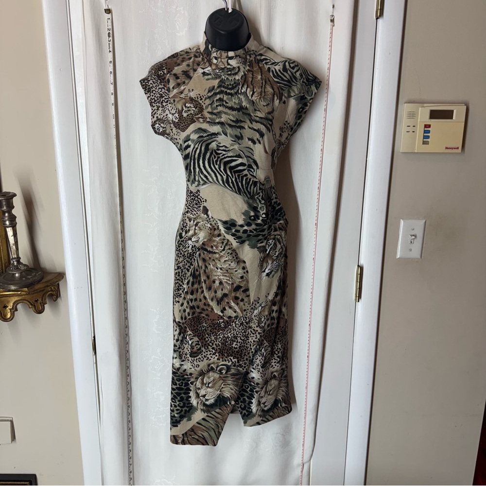Vintage Hunters Run Big Cat Dress
